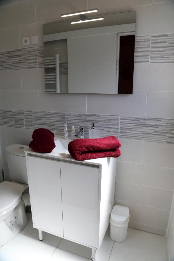 Saturne Apartment Сен-Кантен Екстериор снимка